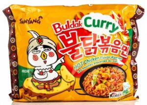Лапша Samyang Hot Chicken Flavor Ramen BULDAK CURRY со вкусом острой курицы в соусе карри 140гр (40) Лапша Samyang Hot Chicken Flavor Ramen BULDAK CURRY со вкусом острой курицы в соусе карри 140гр (40)