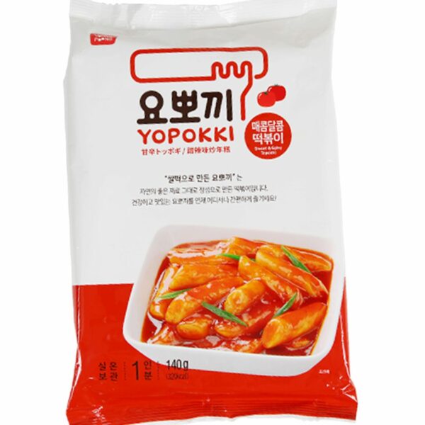 Рисовые клецки б/п (топокки с остро-сладким соусом)Spicy Topokki 140г СТАКАН