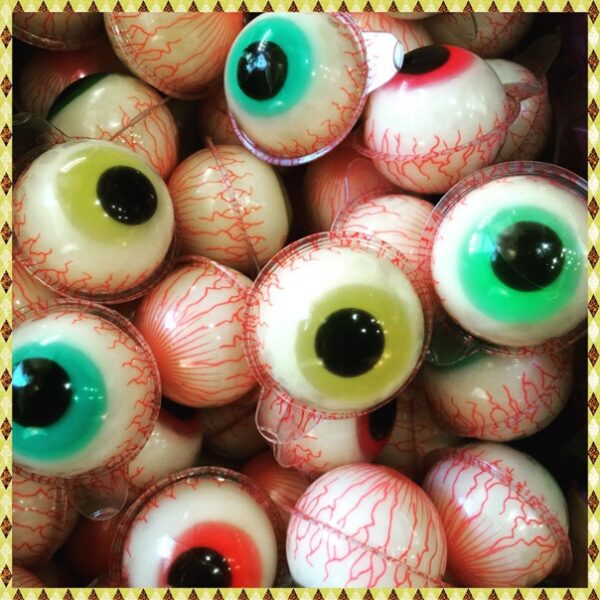 Мармелад Жев. Тролли "Глаза с супер кислой начинкой" 18,8гр УПАКОВКА 20 ШТ