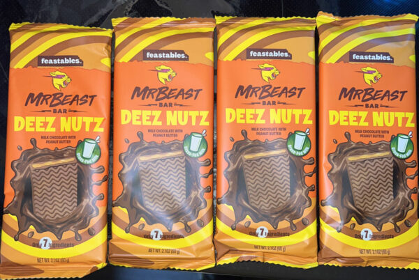 Шоколадная плитка Mr Beast Молочный шоколад с арахисовым маслом 60г (10)